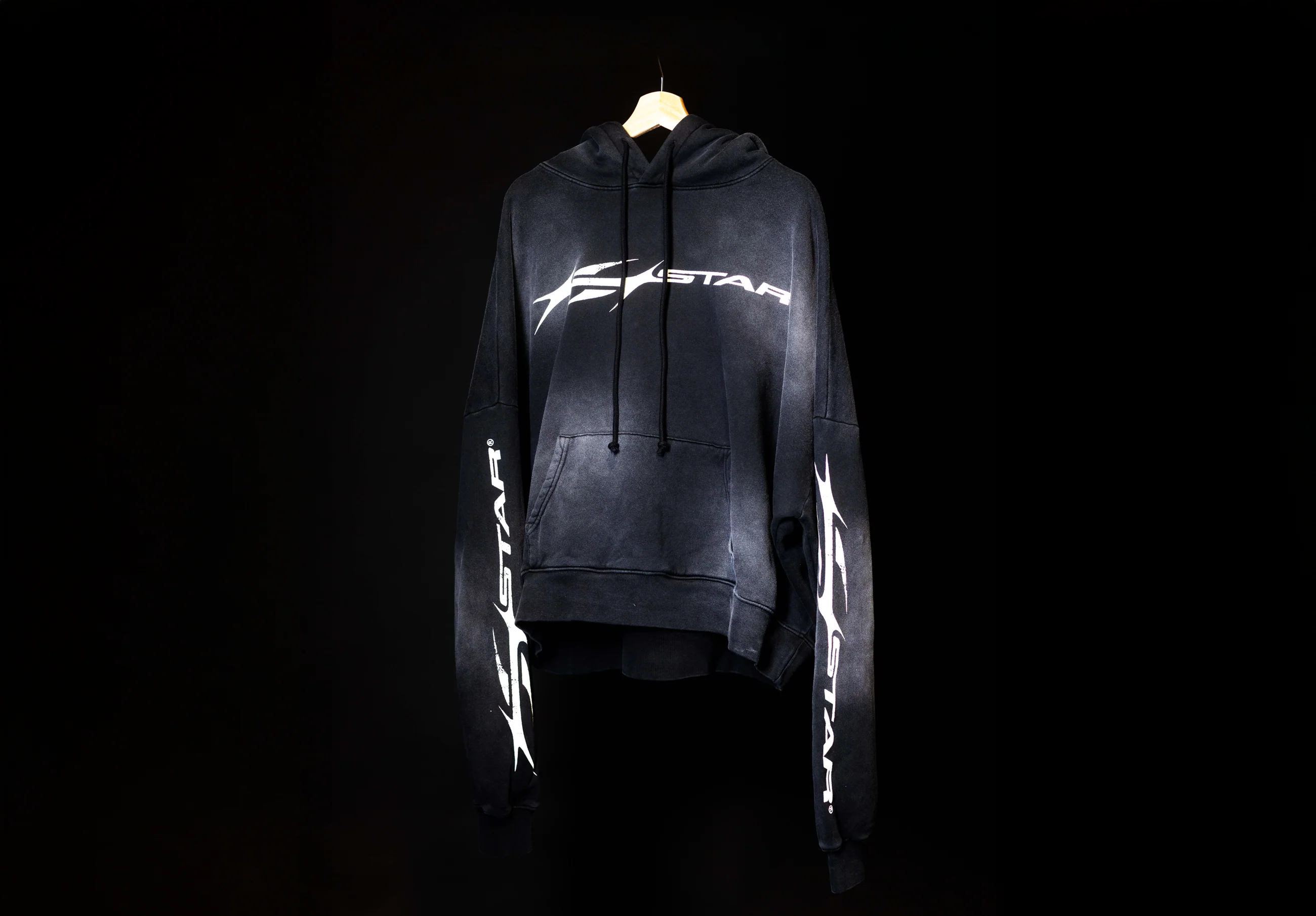 Redefine Luxury with Enzo Curation